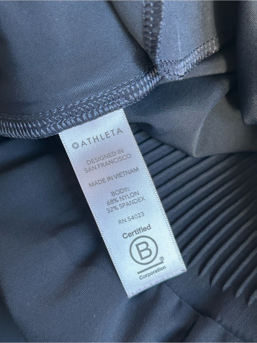 NWOT Athleta Navy Blue Wide Leg Size Medium Cosmic Pants - Picture 12 of 15